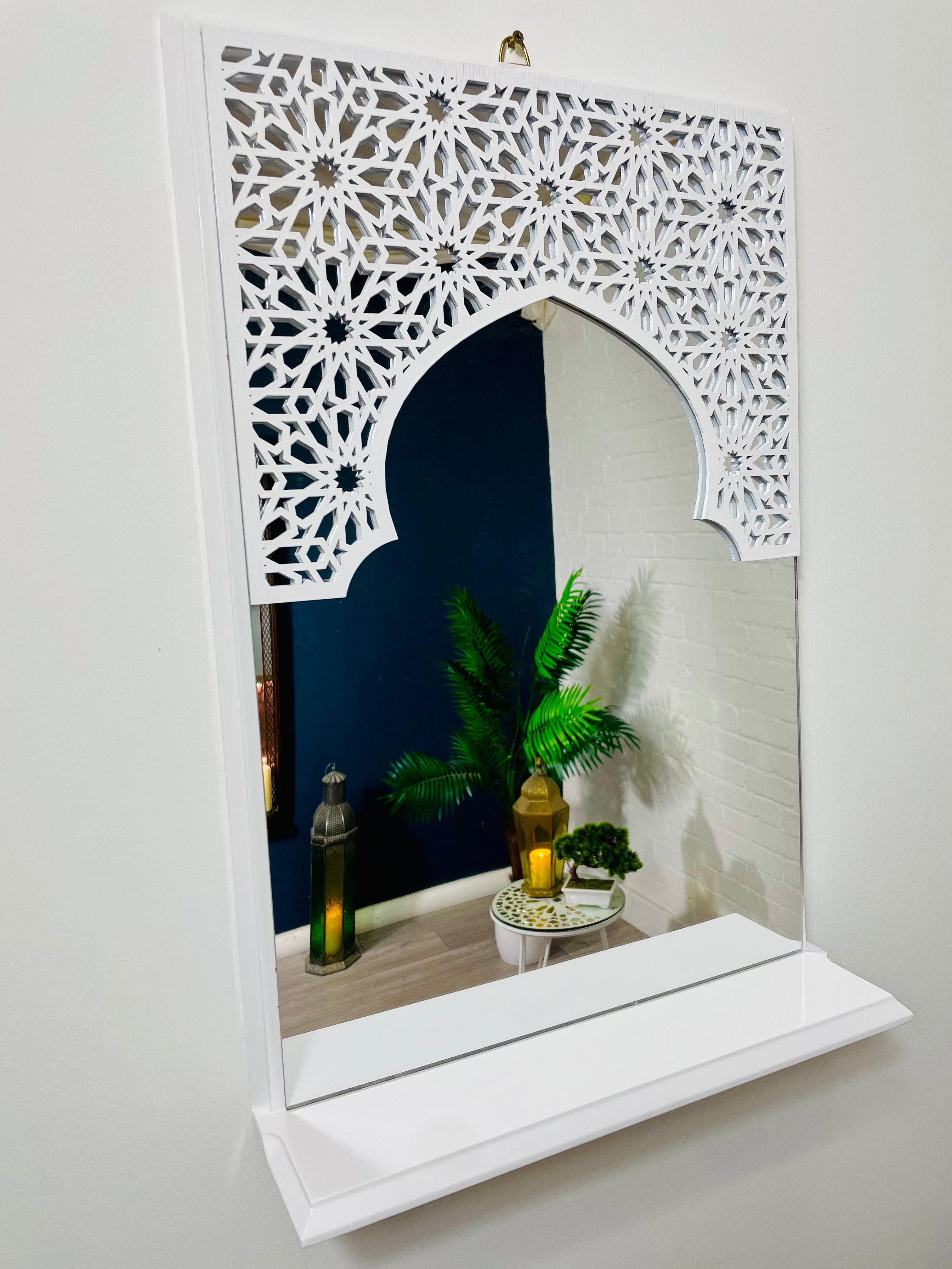 White Moroccan Arch Mirror Shelf with Acrylic Mirror