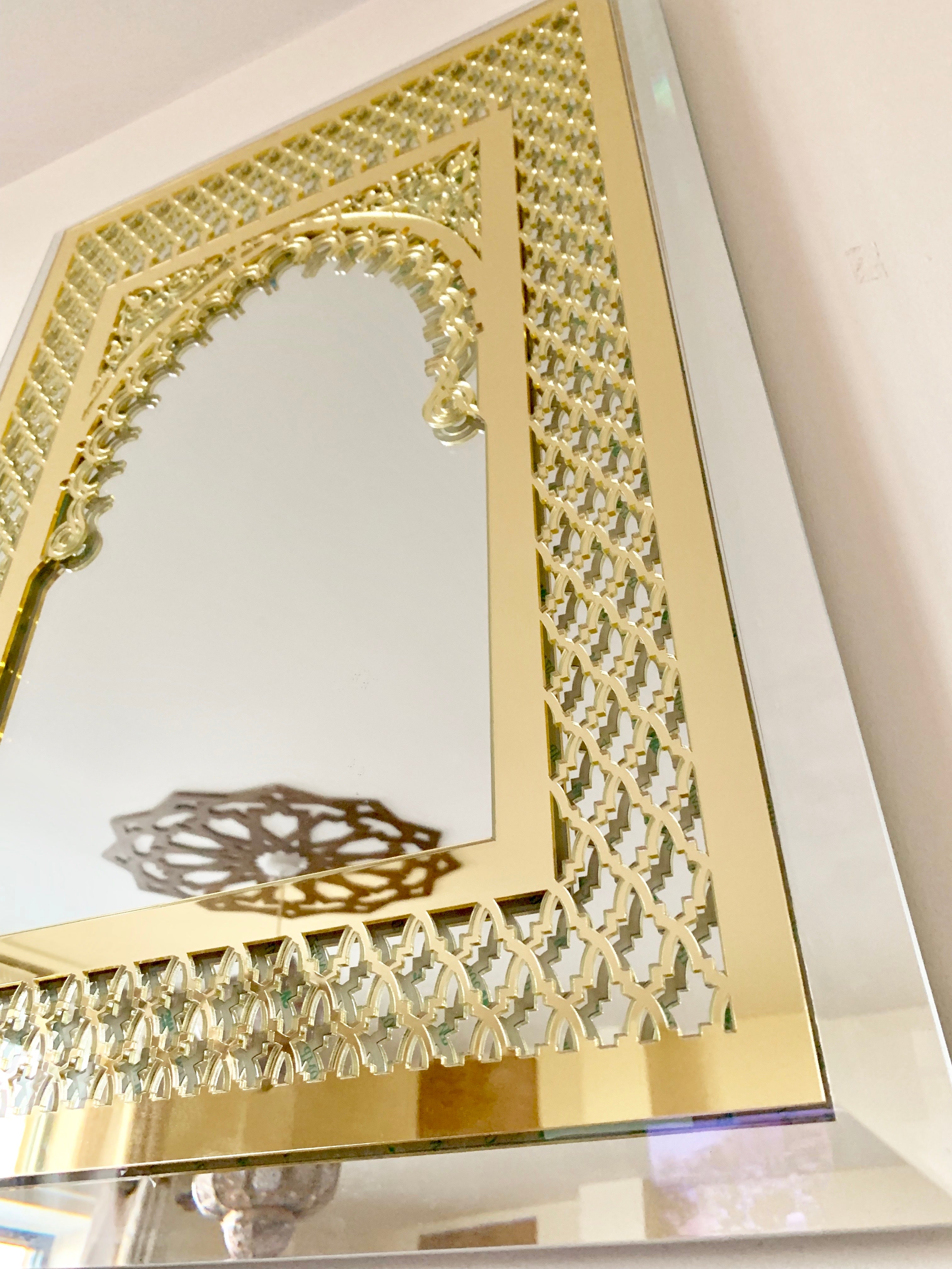 Gold Moroccan Mirror 3D