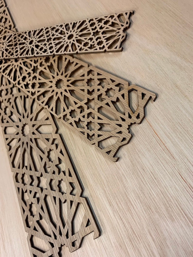 Geometrical Decorative Wood Strips Panels|Best Moroccan Wood Panels